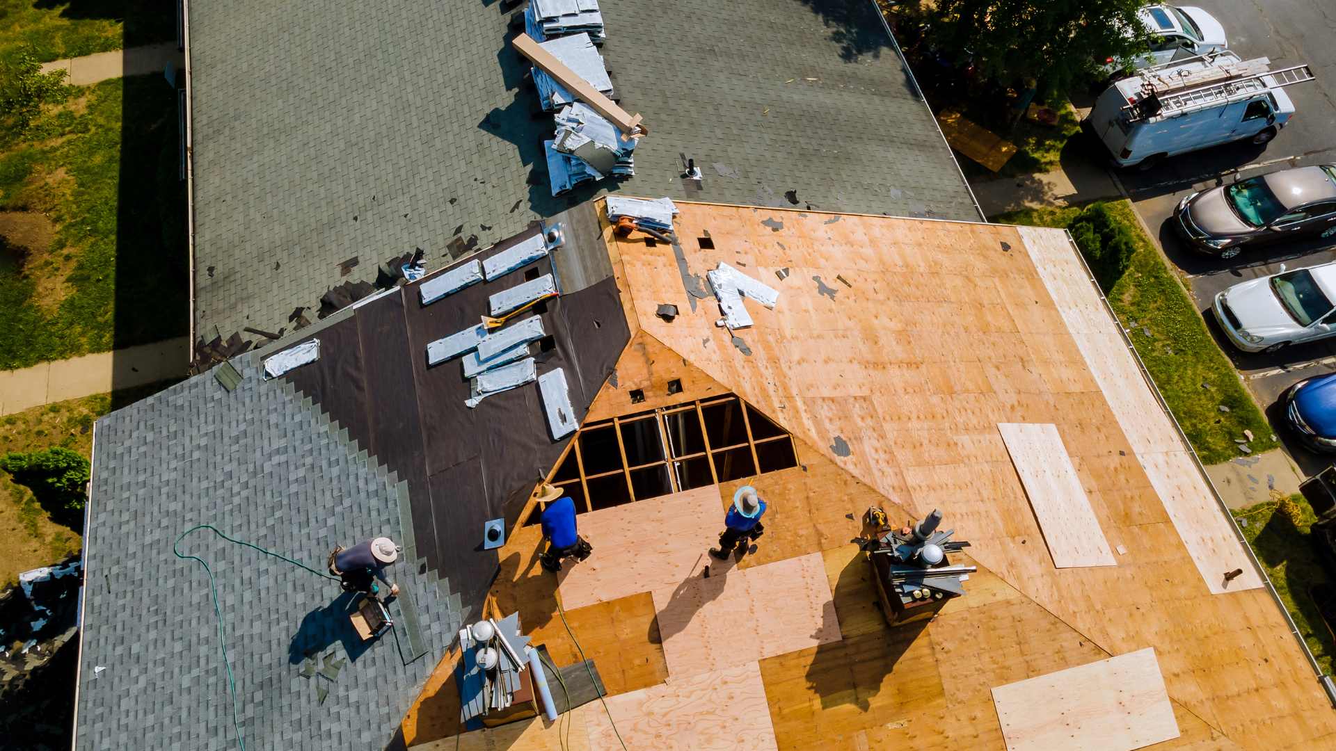 Roofing in Alhambra, CA